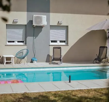 Nyaraló Haus Mit Pool Bihać