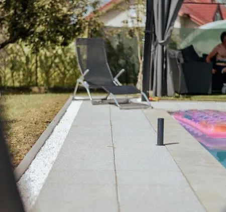 Haus Mit Pool *